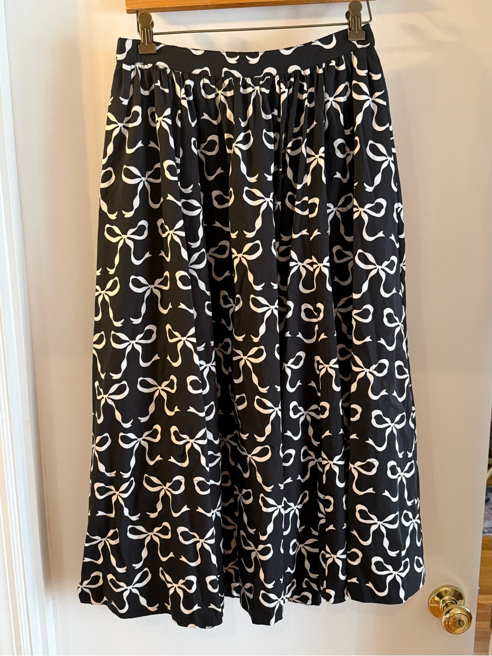 NWOT Anthropologie "Jacie" Poplin Printed Maxi Skirt by Maeve bow print - Picture 2 of 4